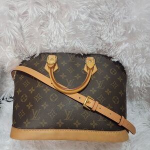 Auth💞 LOUIS VUITTON Monogram PM Alma Bag